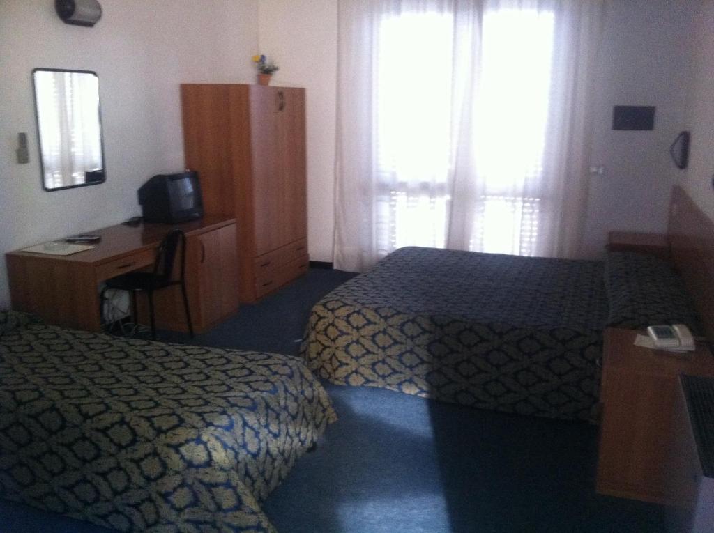 Granducato Hotel Montepulciano Stazione Habitación foto